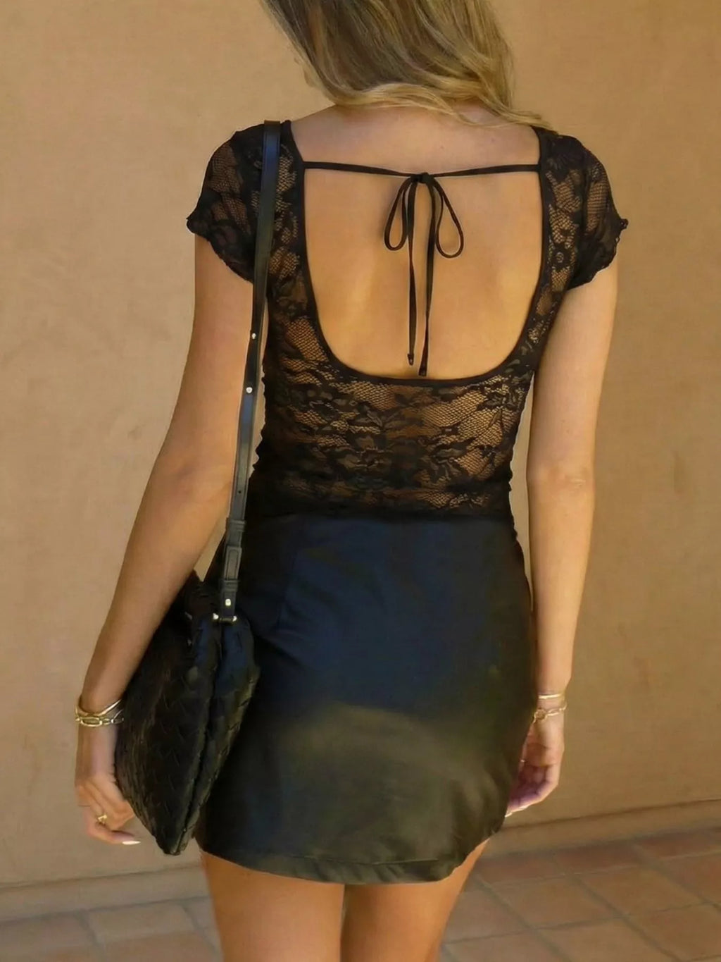 Women’s Lace V-Neck Slim Fit T-Shirt