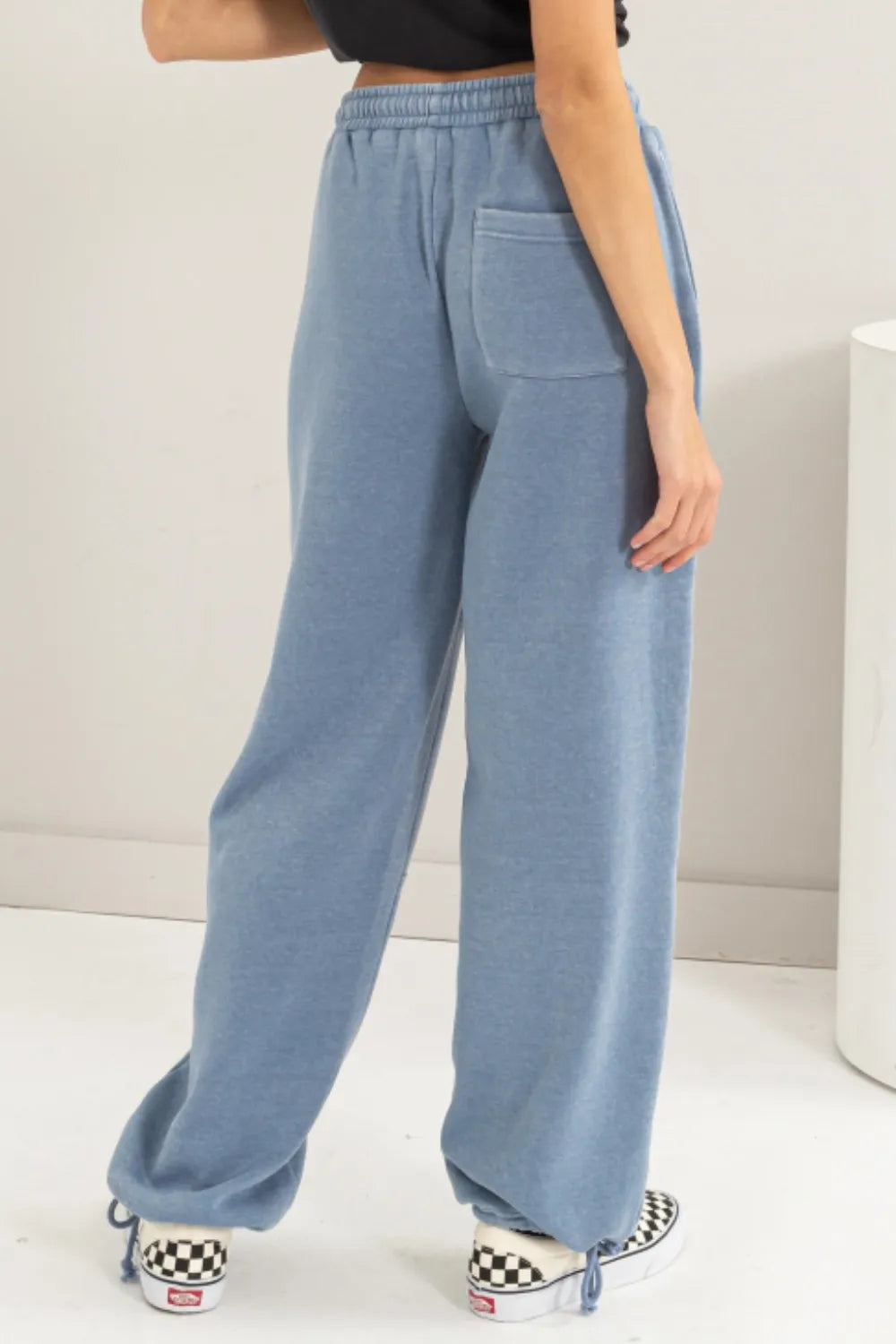 HYFVE Stitched Drawstring Sweatpants – Men’s Comfortable Casual Wear
