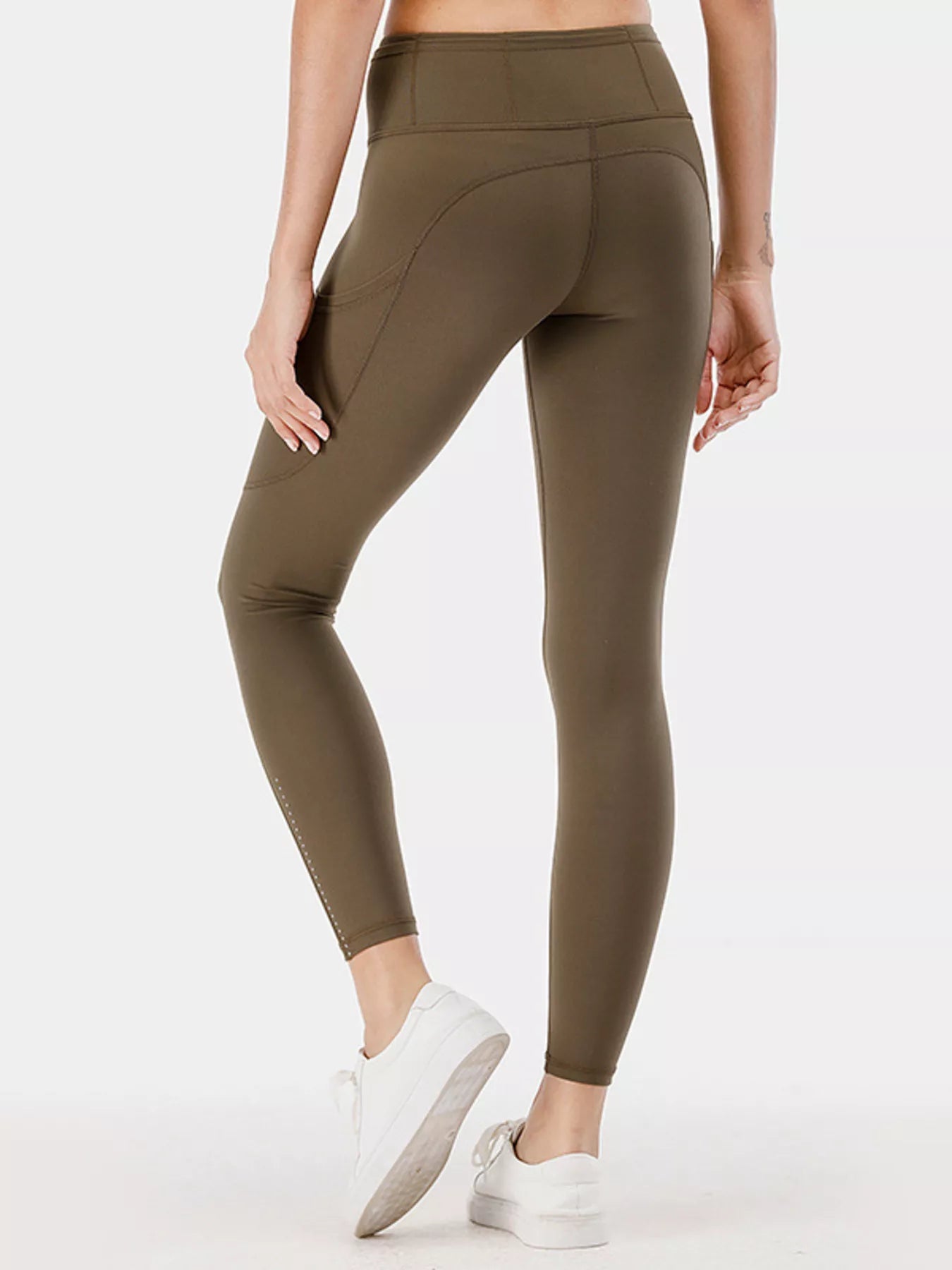 Full Size High-Waisted Active Leggings with Pockets – Plus Size Fit