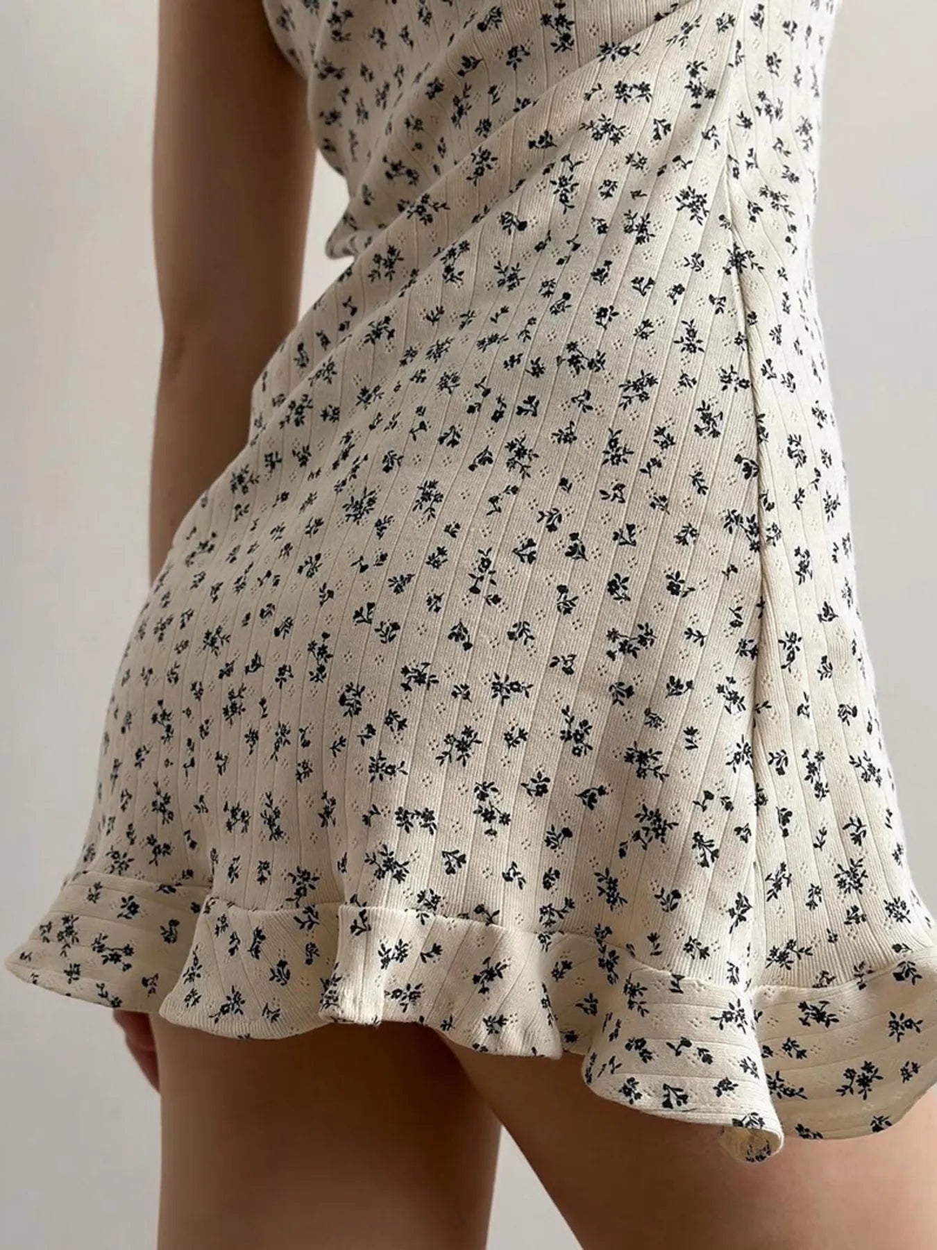 Floral Ruffle Hem Cami Lounge Dress for Women – Soft & Relaxed Fit